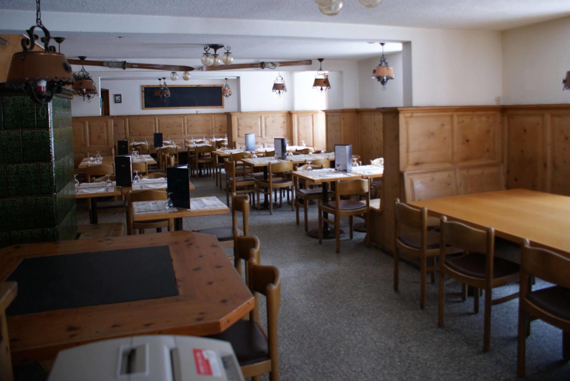 Hotel Piz Ela Bergun ดาวอส ภายนอก รูปภาพ
