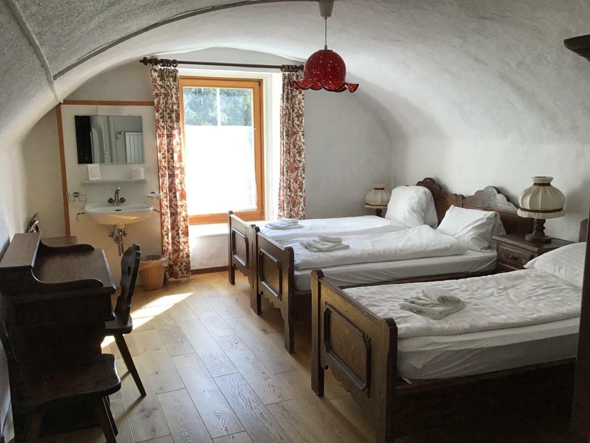 Hotel Piz Ela Bergun ดาวอส ภายนอก รูปภาพ